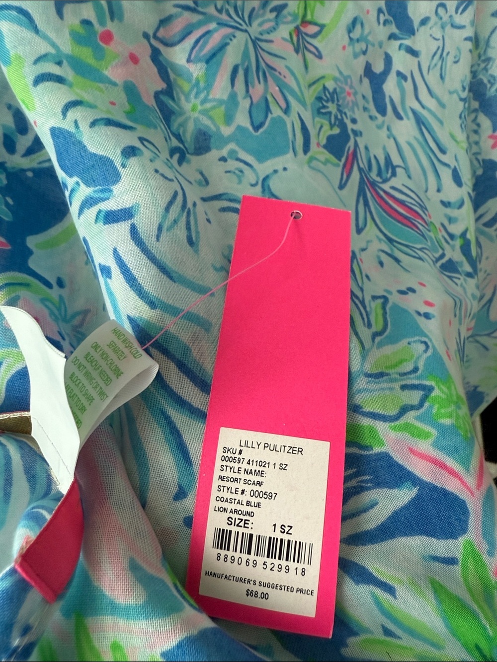 Lilly Pulitzer Resort Scarf in Coastal Blue and Pink - Picture 3 of 5